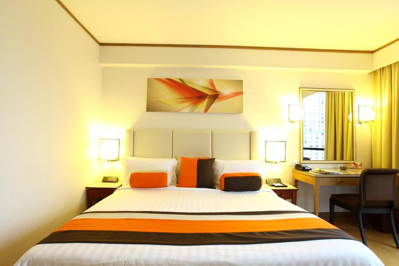The Four Wings Hotel Banguecoque Exterior foto